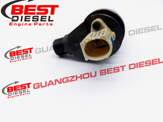 Common Rail Diesel Fuel Injector for Vo-lvo FH4 Engine Nozzle BEBE1R12001 22282198 22282199